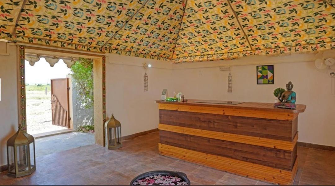 Sunny Desert Camp Kūri 外观 照片