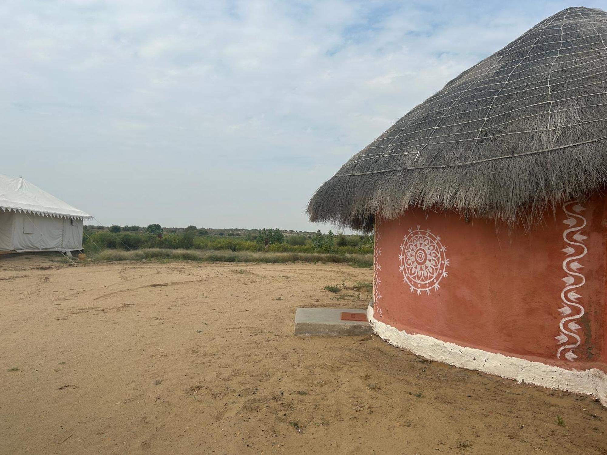 Sunny Desert Camp Kūri 外观 照片